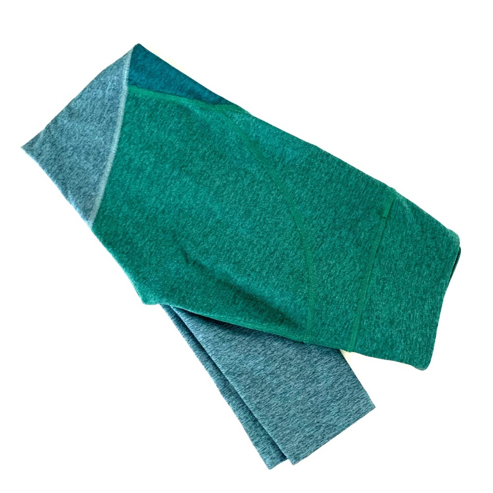 Outdoor Voices 7/8 tri-tone warmup leggings, small